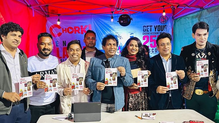 যুক্তরাষ্ট্রে ‘আনন্দমেলা’য় চরকি স্টলে তারকাদের ঢল