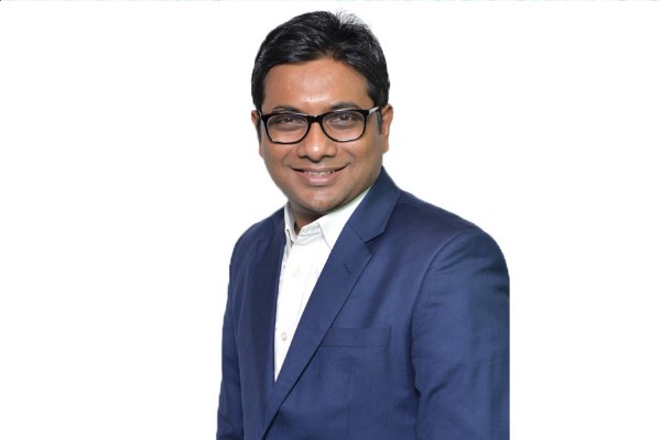 ঋণ করে শেয়ারবাজারে বিনিয়োগ না করার পরামর্শ 